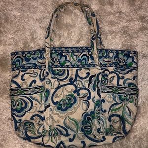 Vera Bradley Tote